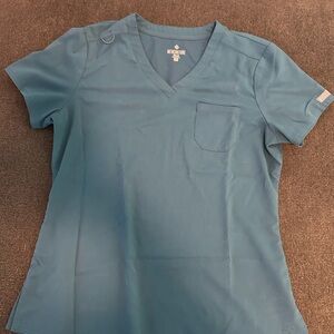 Med Couture Women's Teal Short Sleeve V-Neck Top